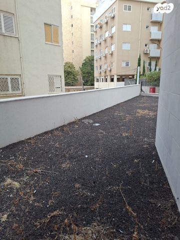 דירת גן, מרכז העיר דרום, נתניה