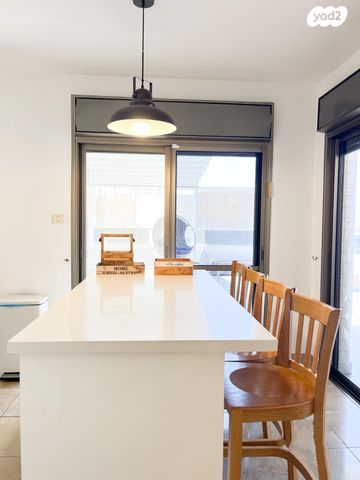 גג/ פנטהאוז, בלפור, ברנע, אשקלון