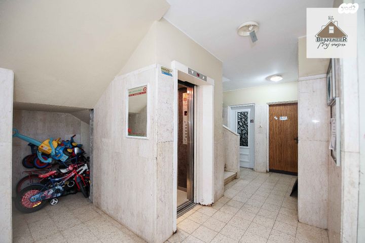 גג/ פנטהאוז, עסיס, פרדס חנה כרכור