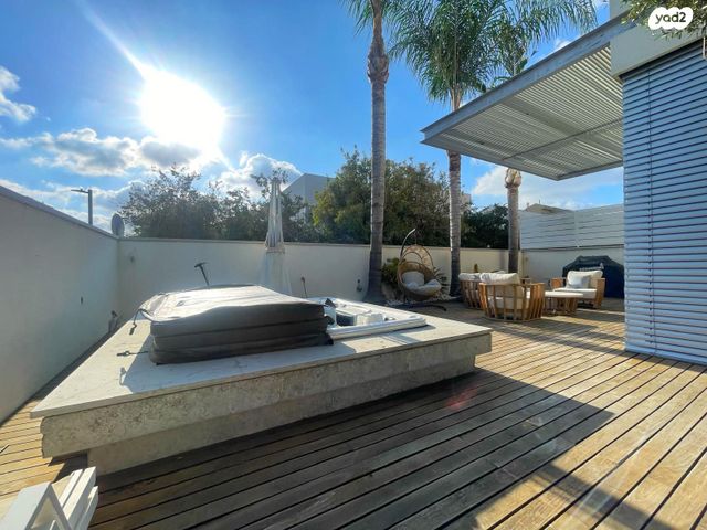 בית פרטי/ קוטג', ישראל כצנלסון, מקוב, רחובות