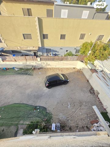 דופלקס, הצנחנים 17, עמידר, בת ים