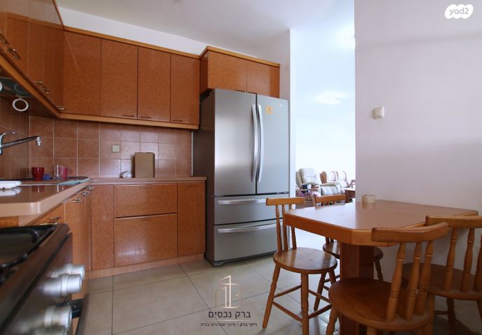 דירה, נווה גנים, קרית מוצקין