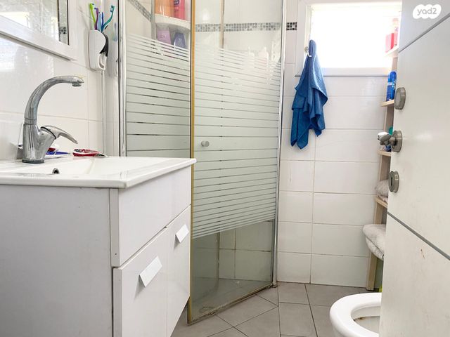 דירה, הגיבורים, מרכז העיר, חדרה