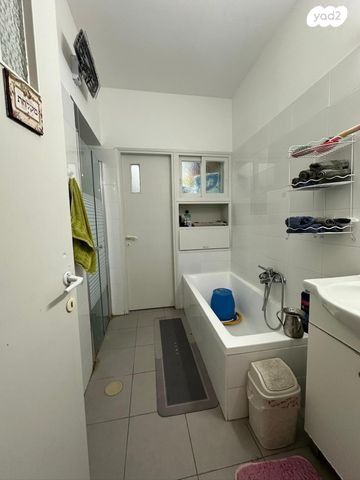 דירה, טשרניחובסקי 4, מרכז העיר דרום, נתניה