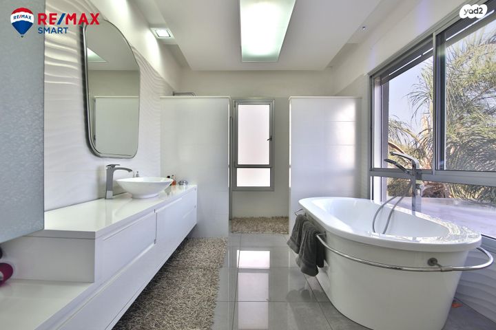 בית פרטי/ קוטג', דרך האגם, חנתון, חנתון