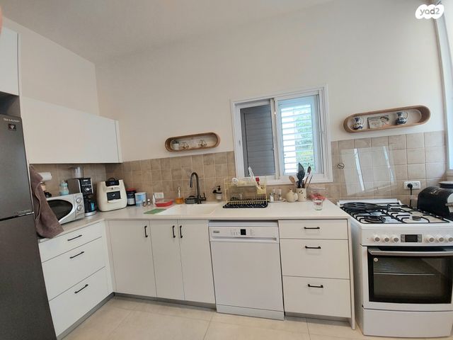 דירה, חומה ומגדל, מרכז, קרית עבודה, חולון