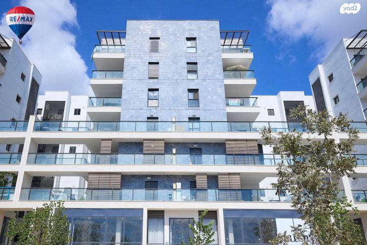 דירה, עמירם, פרדס חנה כרכור