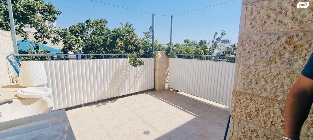 דירה, טבת, הכרמים, מודיעין מכבים רעות