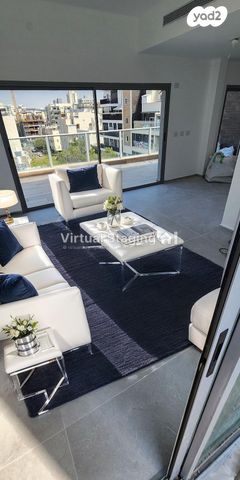 גג/ פנטהאוז, בר יוחאי, נגבה, רמת גן