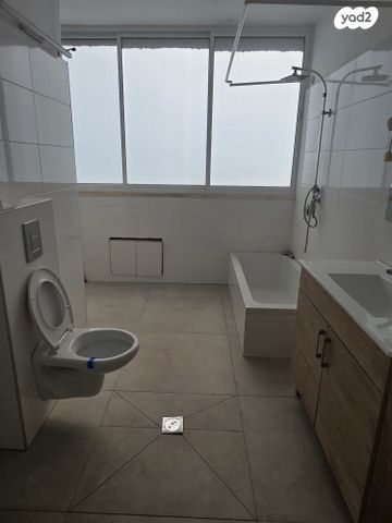 גג/ פנטהאוז, ברנשטיין כהן, קרית יערים, רמת השרון