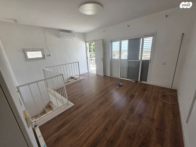 גג/ פנטהאוז, ברנשטיין כהן, קרית יערים, רמת השרון