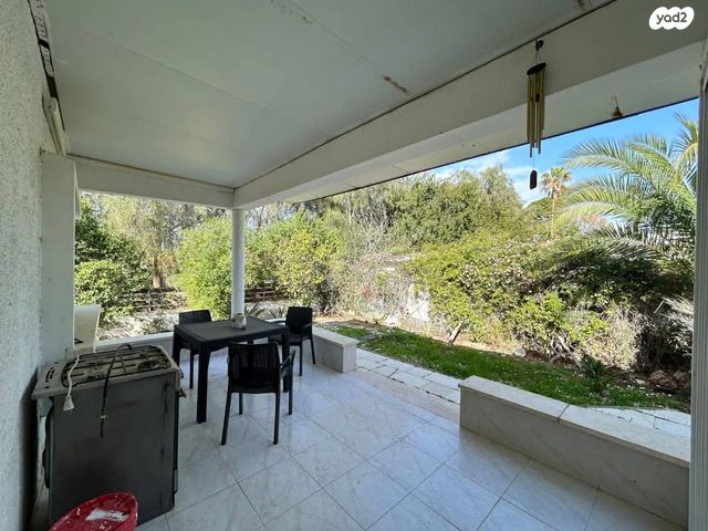 בית פרטי/ קוטג', פלפלון, עומר