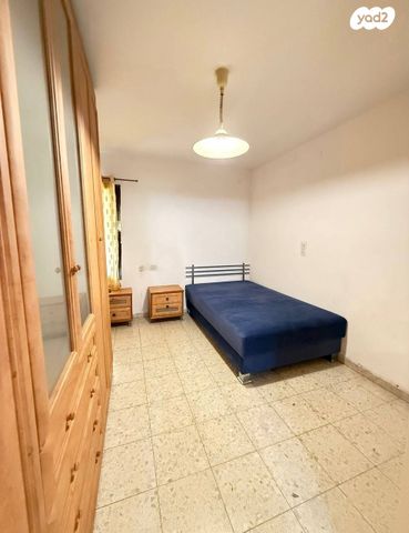 דירה, שדרות הנרייטה סולד, קרית ים ג', קרית ים