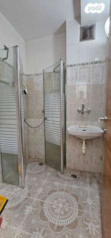 דירה, ששת הימים, הראשונים, שלומי