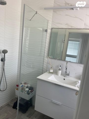 דירה, שדרות רחבעם זאבי, חדרה