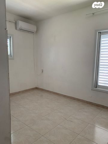 דירה, אצ"ל, נווה רם, שיכון מזרחי, רמת גן