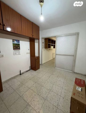 דירה, שדרות הנרייטה סולד, קרית ים ג', קרית ים