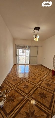 דירה, ששת הימים, הראשונים, שלומי