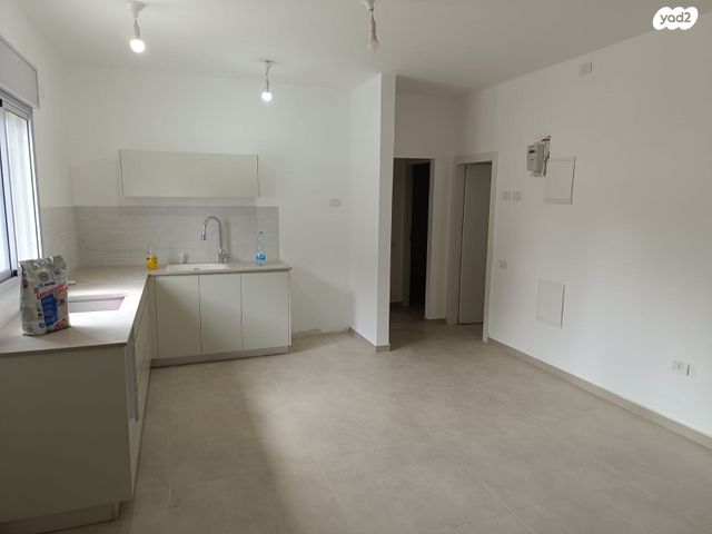 בית פרטי/ קוטג', נווה נאמן, הוד השרון