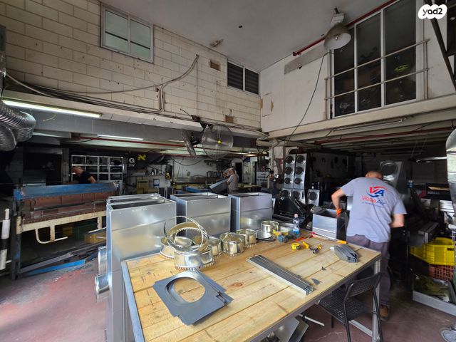 מבני תעשיה, פארק עסקים ירקון / אזור תעשיה סגולה, פתח תקווה