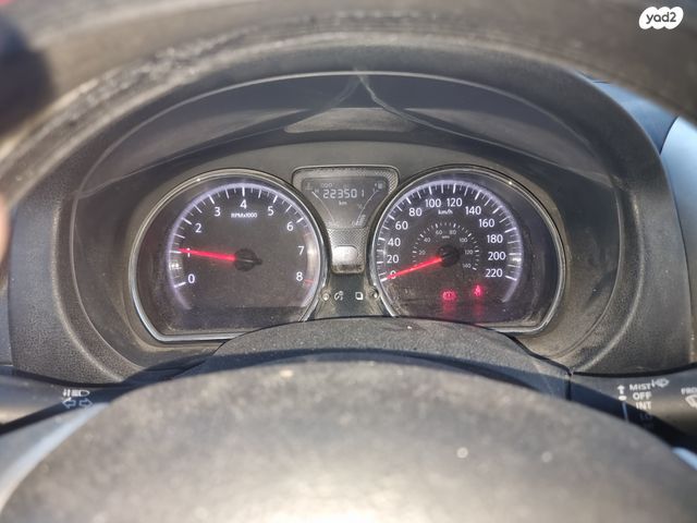 ניסאן אלמרה