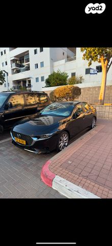 מודעת רכב מאזדה 3