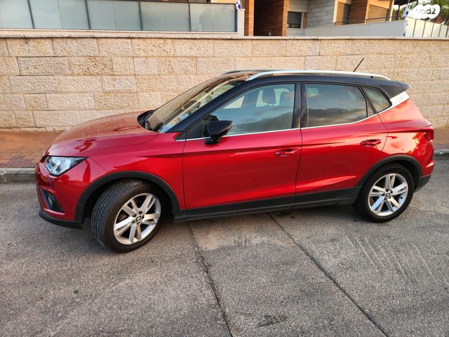 מודעת רכב סיאט ארונה