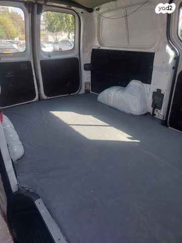 יונדאי H-1 / i800