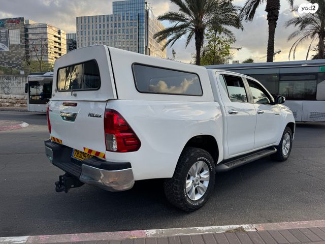 טויוטה היילקס