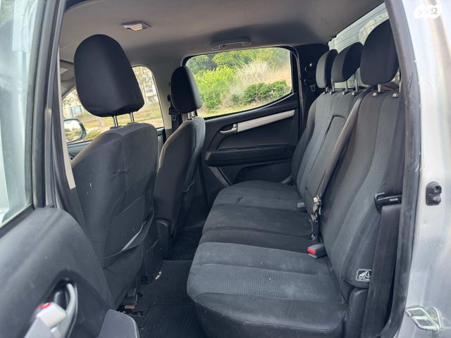 איסוזו די-מקס