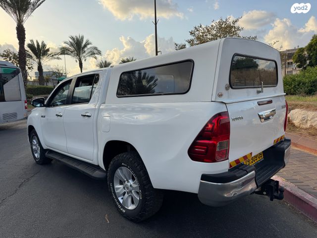 טויוטה היילקס