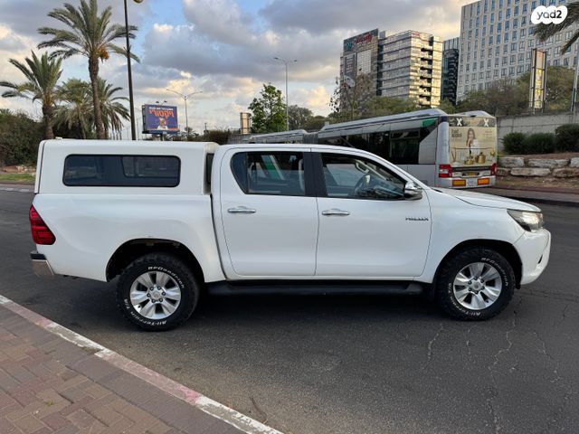 טויוטה היילקס