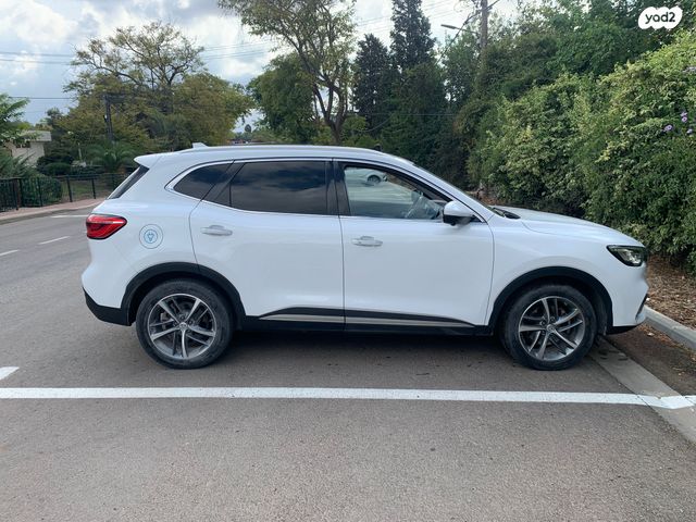 מודעת רכב אם ג'י EHS PHEV