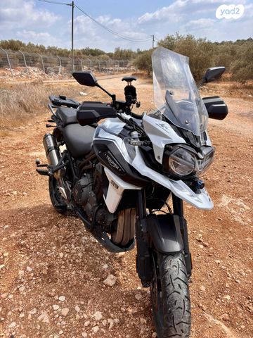 טריומף Tiger 1200 Alpine
