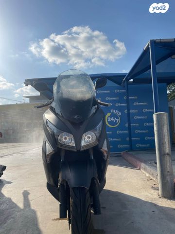 מודעת רכב קימקו איקס-טאון 125I