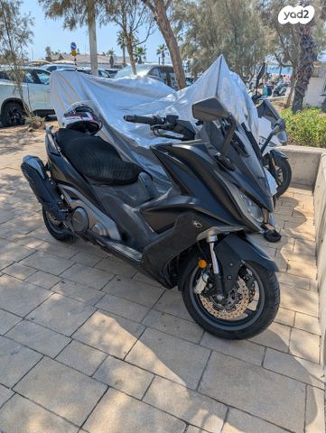 מודעת רכב קימקו AK 550