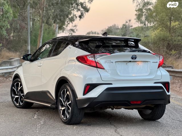 טויוטה C-HR