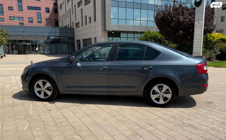 סקודה אוקטביה 