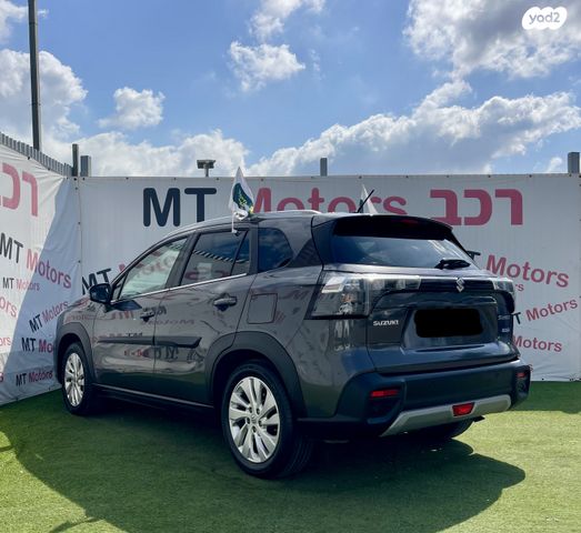 סוזוקי S-Cross