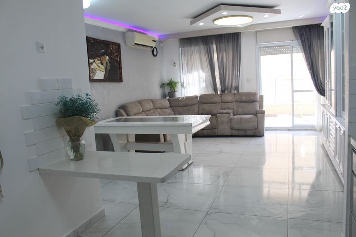 ישמח ישראל 9