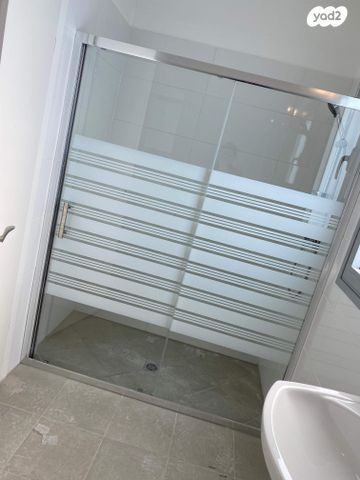 דירה, ש"י עגנון 3, נאות שמיר, יבנה