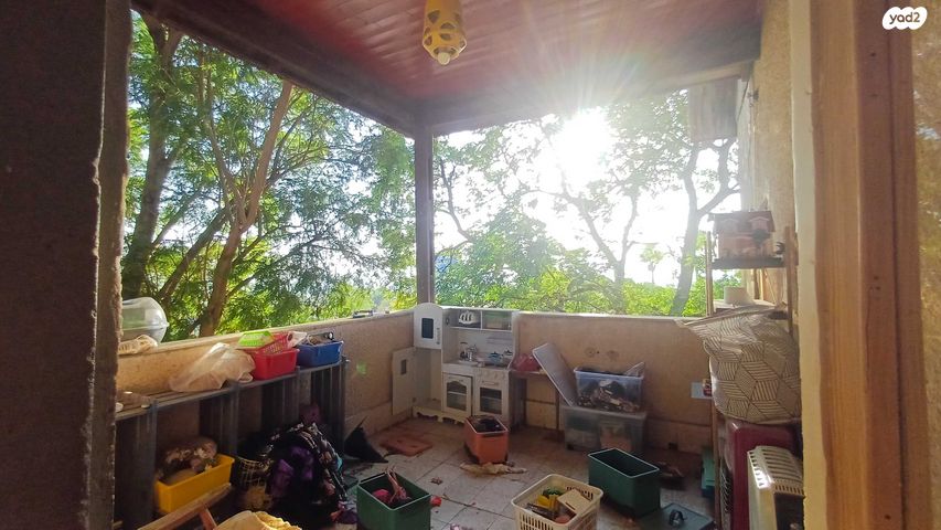 דו משפחתי, דרור 22, נווה, קצרין