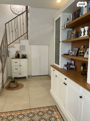 דו משפחתי, הדולב 6, עץ אפרים, עץ אפרים