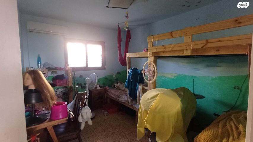 דו משפחתי, דרור 22, נווה, קצרין