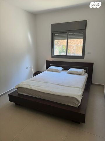 גג/ פנטהאוז, בית"ר 10, גבעת הרקפות, גבעת תל חי, קרית אתא