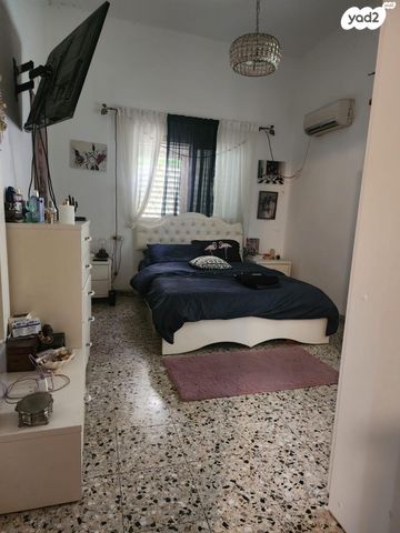 דירת גן, בצלאל 15, גאולה, חיפה