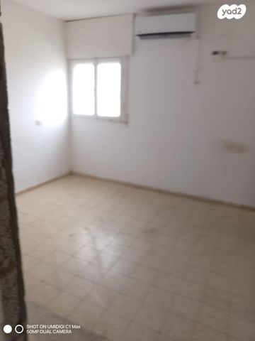 דירה, דוד המלך 21, האצטדיון, טבריה