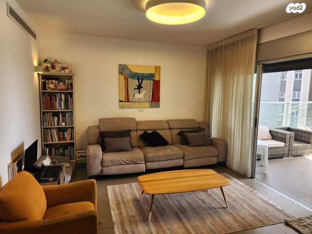 דירה, אדני פז 42, עין הים, חדרה