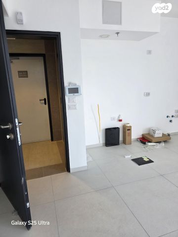 דירה, דרך לוי אשכול 104, שיכון רסקו, קרית אונו