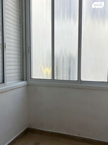 דירה, ד"ר כהן 11, שכונת בן גוריון, מרכז העיר ג', רמת גן